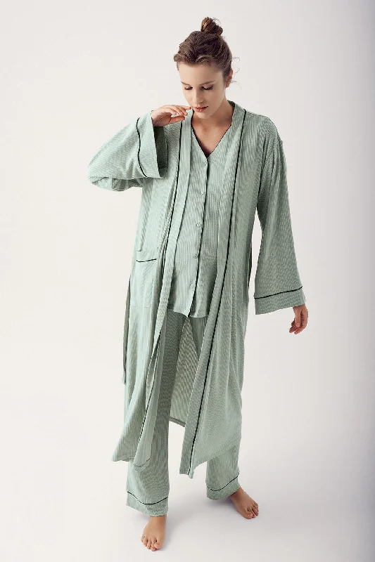 women's pajamas with a vintage lookShopymommy 14306 Double Breast Feeding 3-Pieces Maternity & Nursing Pajamas With Robe Green