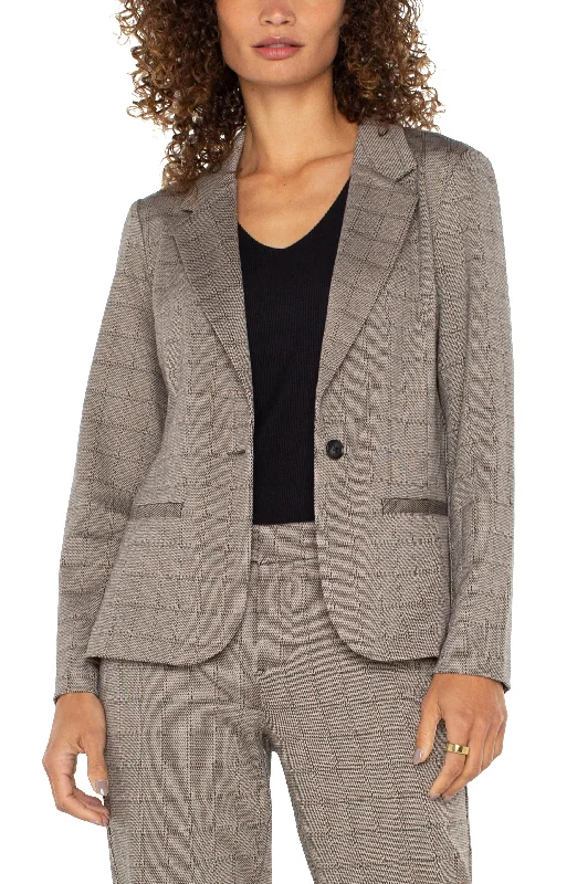 Women's Jodhpurs with Sweetheart CollarFITTED BLAZER