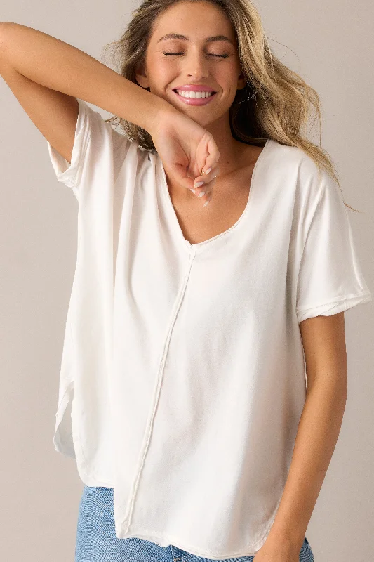 Women's Solid Color ShortsMake Room Cotton White V-Neckline Top