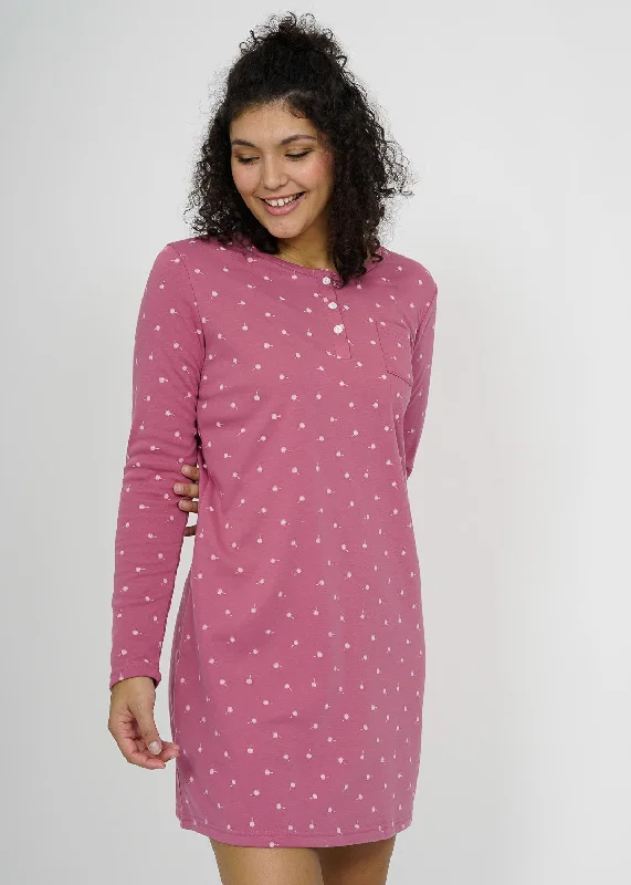 women's pajamas with a sophisticated, modern twistCamisón Largo Rosa Estampado