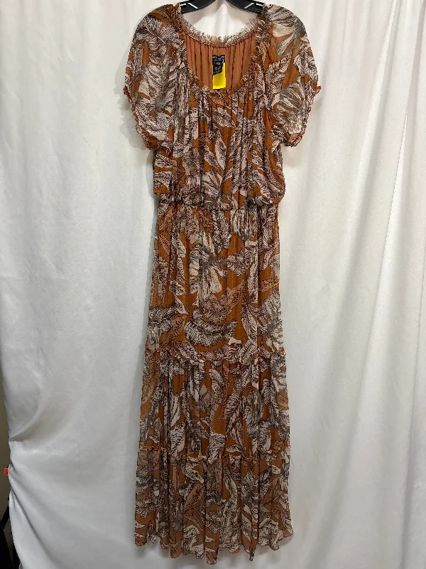 Women's Square Collar DressesDress Casual Maxi By Clothes Mentor In Brown, Size: 18